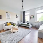 Fullhouse - - Premium A9