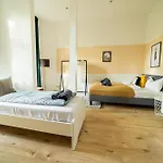 Apartment Fullhouse - - Premium A9 Magdeburg
