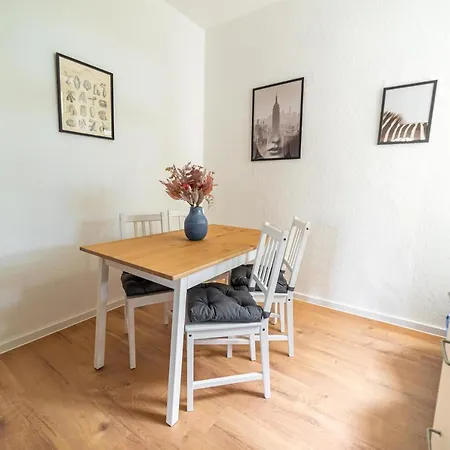 Fullhouse - - Premium A9 Magdeburg