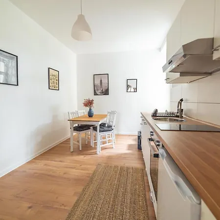 Fullhouse - - Premium A9