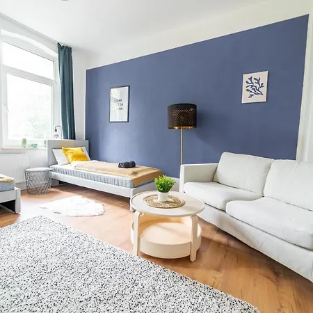 Fullhouse - - Premium A9 Apartment Magdeburg