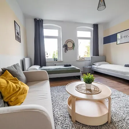 Fullhouse - - Premium A9 Magdeburg
