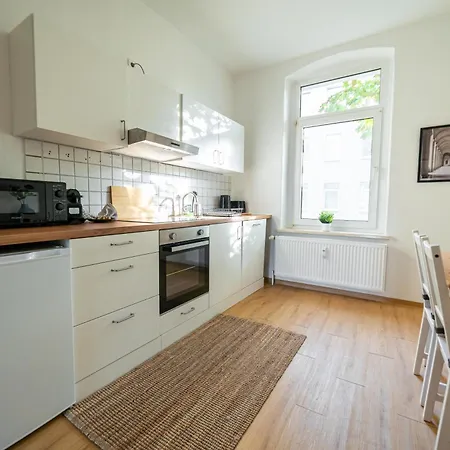 Fullhouse - - Premium A9 Magdeburg