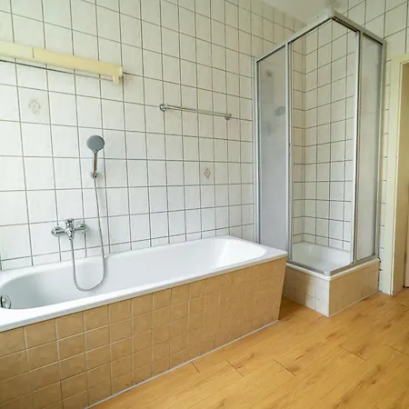 Lejlighed Fullhouse - - Premium A9 *