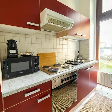 Fullhouse - - Premium A9 *