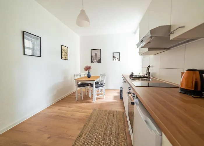 Fullhouse - - Premium A9