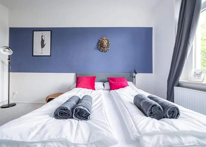 Fullhouse - - Premium A9 * Magdeburgo