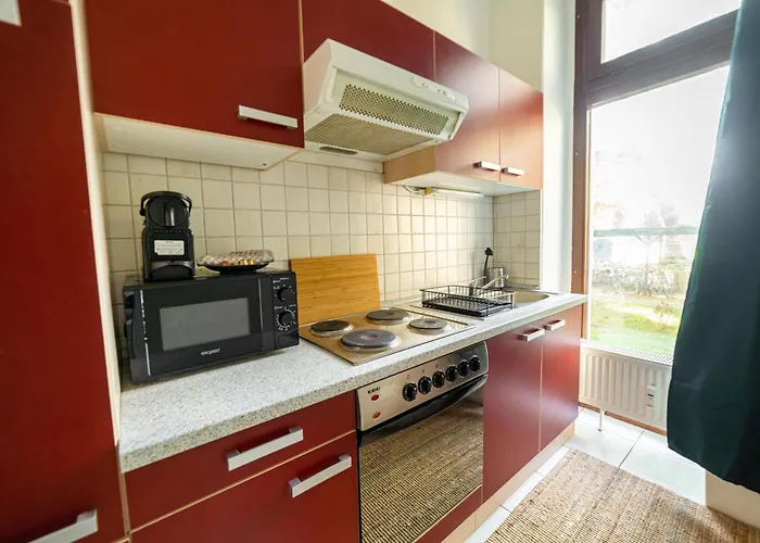 Fullhouse - - Premium A9 *